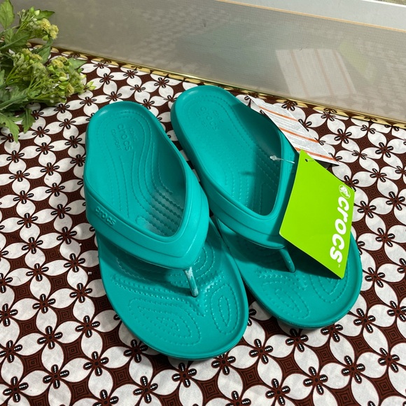 Crocs Flip flop unisex M6 / W 8 - Picture 1 of 6